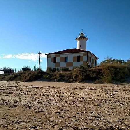 La Mediterranea - *